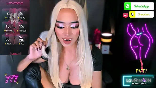 Snapshot of AiraCumSlut chatting on June 21, 6:21 pm AiraCumSlut online show from June 21, 6:21 pm