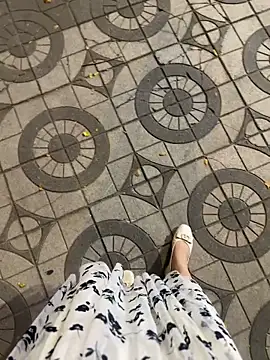 Meii-meyy online show from April 16, 2:29 pm