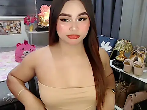 Candice cummer online show from December 18, 5:41 pm