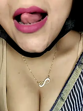 Horny Shalu online show from January 6, 5:16 pm