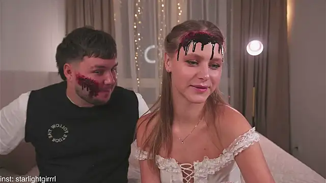 Snapshot of CupOfLovesWhisper chatting on October 31, 6:42 pm CupOfLovesWhisper online show from October 31, 6:42 pm