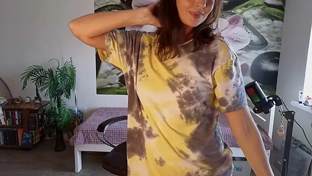 jenny  cutey online show from July 11, 4:37 am