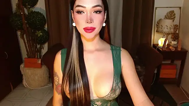 MouthWatering Ayesha online show from April 14, 9:48 am