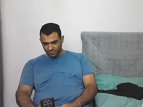 morenocabro10 online show from February 15, 10:06 pm