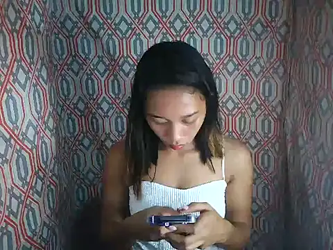 Snapshot of Virgen_christine01 chatting on November 18, 11:47 am Virgen christine01 online show from November 18, 11:47 am