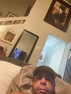 Rcarrasco15 online show from April 18, 9:35 am