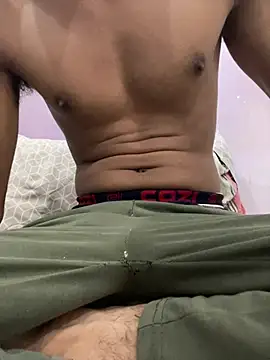Snapshot of funny_sexxx chatting on July 12, 5:53 am funny sexxx online show from July 12, 5:53 am