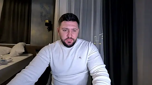 Gold Alpha Boy online show from January 10, 6:20 pm