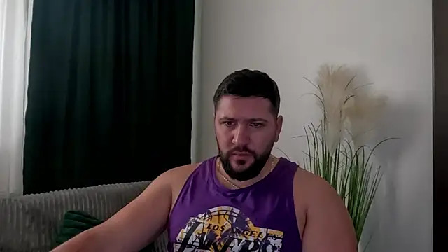 Gold Alpha Boy online show from January 18, 1:04 pm