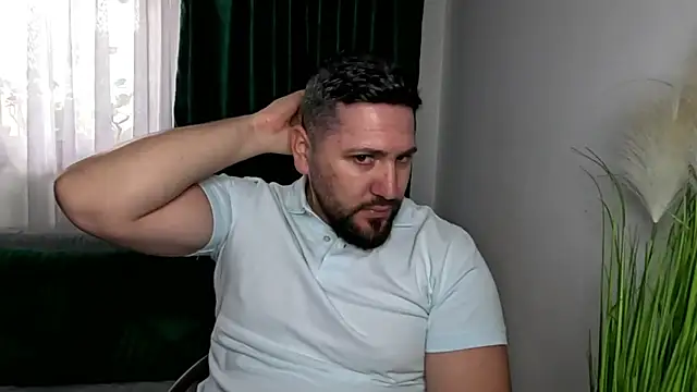 Gold Alpha Boy online show from April 7, 12:38 pm