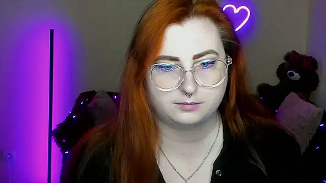 Alicia love00 online show from April 5, 5:26 am