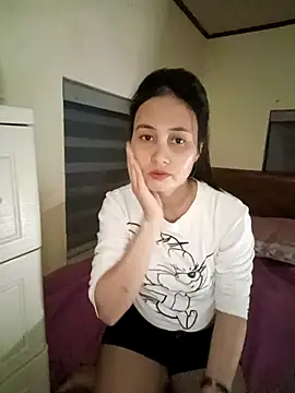 Jun-Mzzz online show from November 7, 3:01 pm