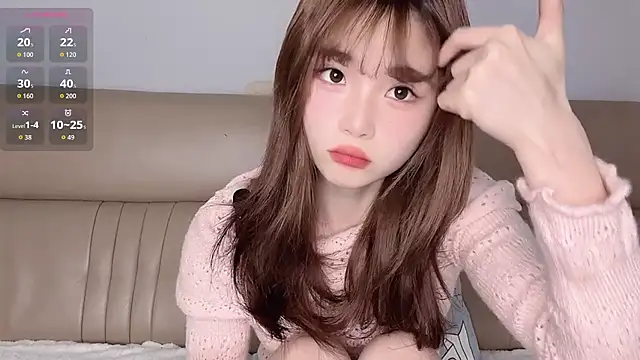 Snapshot of gougou77 chatting on April 27, 11:30 am gougou77 online show from April 27, 11:30 am