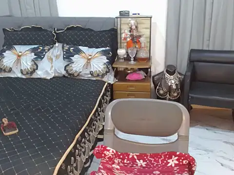 Lustfulcassy online show from April 3, 1:14 am