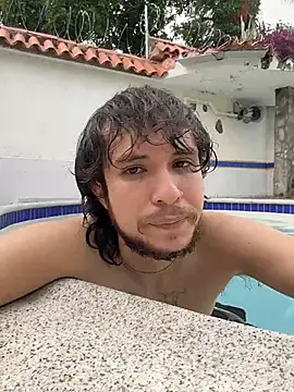 Luxx 14 online show from February 15, 8:16 pm