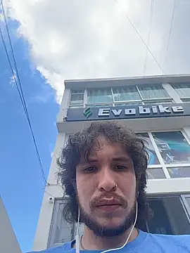 Luxx 14 online show from March 19, 4:55 pm