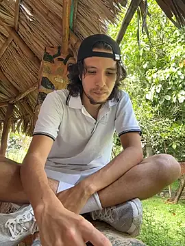 Luxx 14 online show from April 9, 7:52 pm