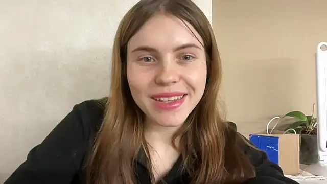 Delilah Leila online show from November 24, 9:47 pm