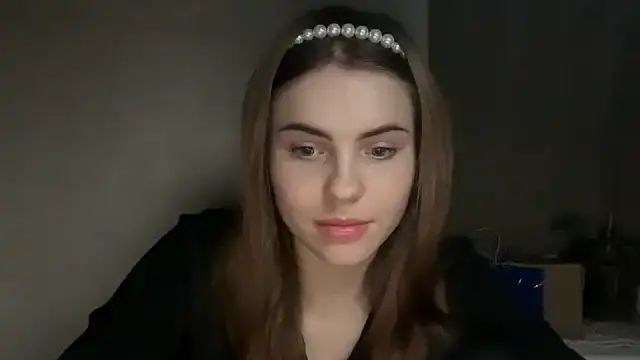 Delilah Leila online show from December 3, 9:13 pm