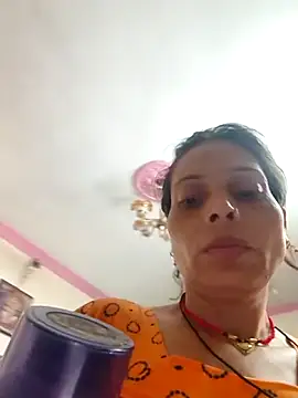 ISHANI-SINGH online show from April 7, 2:23 am