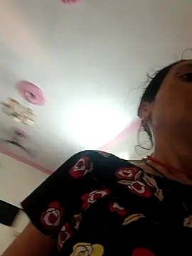 ISHANI-SINGH online show from April 10, 2:50 am