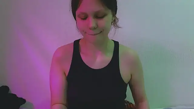 Lunliss online show from March 29, 12:32 am