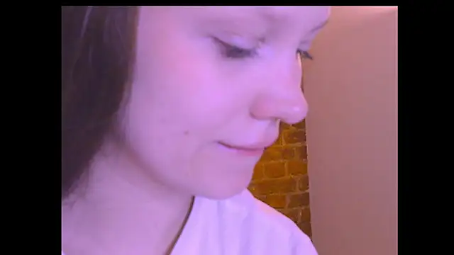 Lunliss online show from April 19, 5:34 pm