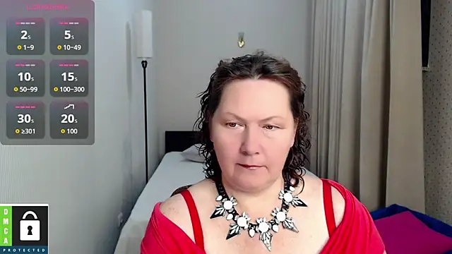 Snapshot of milf_hornys chatting on October 13, 4:29 pm milf hornys online show from October 13, 4:29 pm