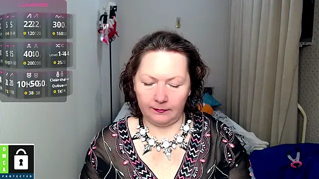 Snapshot of milf_hornys chatting on October 21, 4:19 pm milf hornys online show from October 21, 4:19 pm