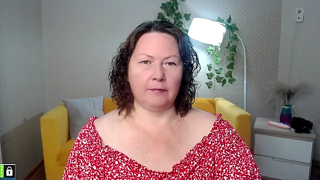 Snapshot of milf_hornys chatting on November 3, 4:19 pm milf hornys online show from November 3, 4:19 pm