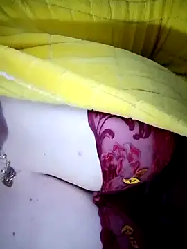 Snapshot of Hnonasix89 chatting on January 6, 12:36 am Hnonasix89 online show from January 6, 12:36 am