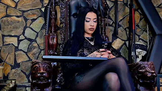 VanessaColby online show from October 18, 12:06 pm