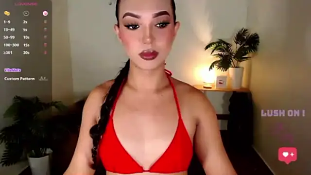 Snapshot of UrasianBIGcock696 chatting on April 29, 1:21 am UrasianBIGcock696 online show from April 29, 1:21 am