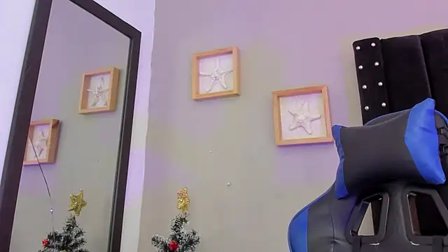 Mathewboy1 online show from December 16, 7:08 pm