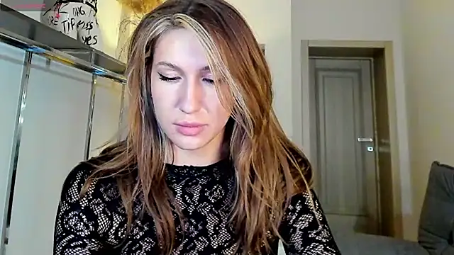 MariGven online show from September 18, 2:41 pm