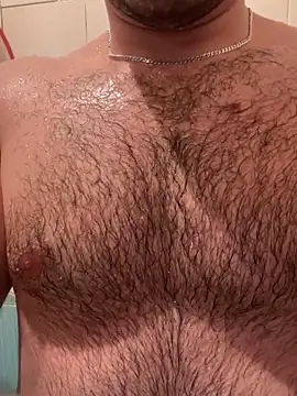 Snapshot of Cruel00 chatting on October 22, 9:58 pm Cruel00 online show from October 22, 9:58 pm