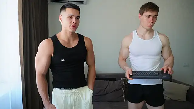 Horny boyzz online show from May 21, 4:52 am