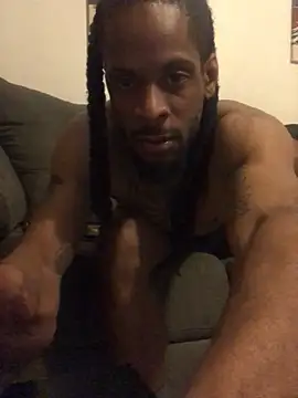 Taydagr8 online show from April 7, 10:05 am