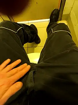 fergi1999 online show from January 13, 5:07 pm