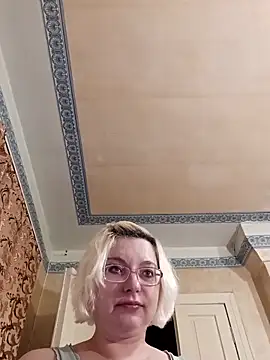 VikaKing online show from March 9, 8:02 pm