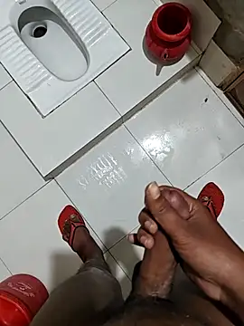 Snapshot of obin112233 chatting on January 31, 7:34 pm obin112233 online show from January 31, 7:34 pm