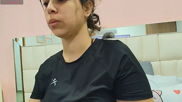 gisell gomez online show from January 6, 12:09 pm