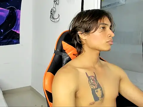 Snapshot of kenshi_roa chatting on September 14, 3:27 am kenshi roa online show from September 14, 3:27 am