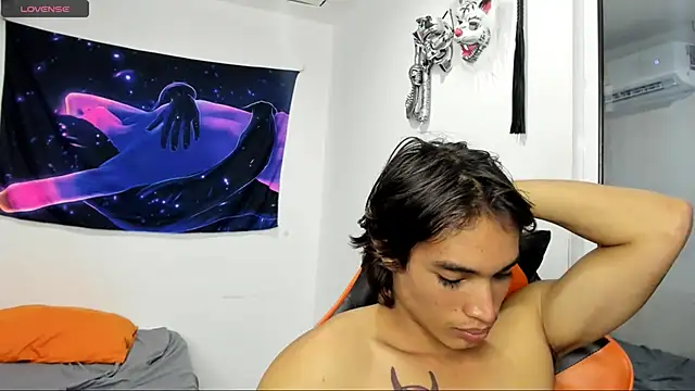 Snapshot of kenshi_roa chatting on September 27, 2:27 am kenshi roa online show from September 27, 2:27 am