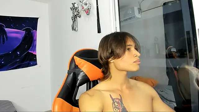 Snapshot of kenshi_roa chatting on October 8, 3:26 am kenshi roa online show from October 8, 3:26 am