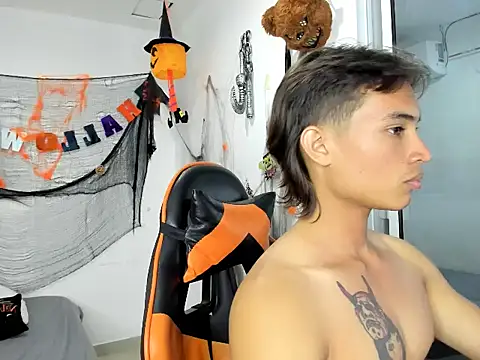 Snapshot of kenshi_roa chatting on November 12, 3:29 am kenshi roa online show from November 12, 3:29 am