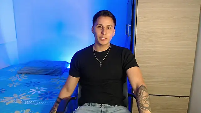 valentinosex1 online show from November 13, 7:13 pm