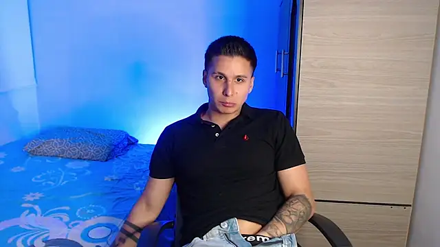 valentinosex1 online show from November 27, 10:23 pm