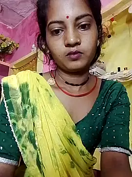 Snapshot of Hot_bbbb chatting on October 3, 10:18 pm Hot bbbb online show from October 3, 10:18 pm