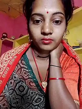 Snapshot of Hot_bbbb chatting on November 26, 7:04 pm Hot bbbb online show from November 26, 7:04 pm